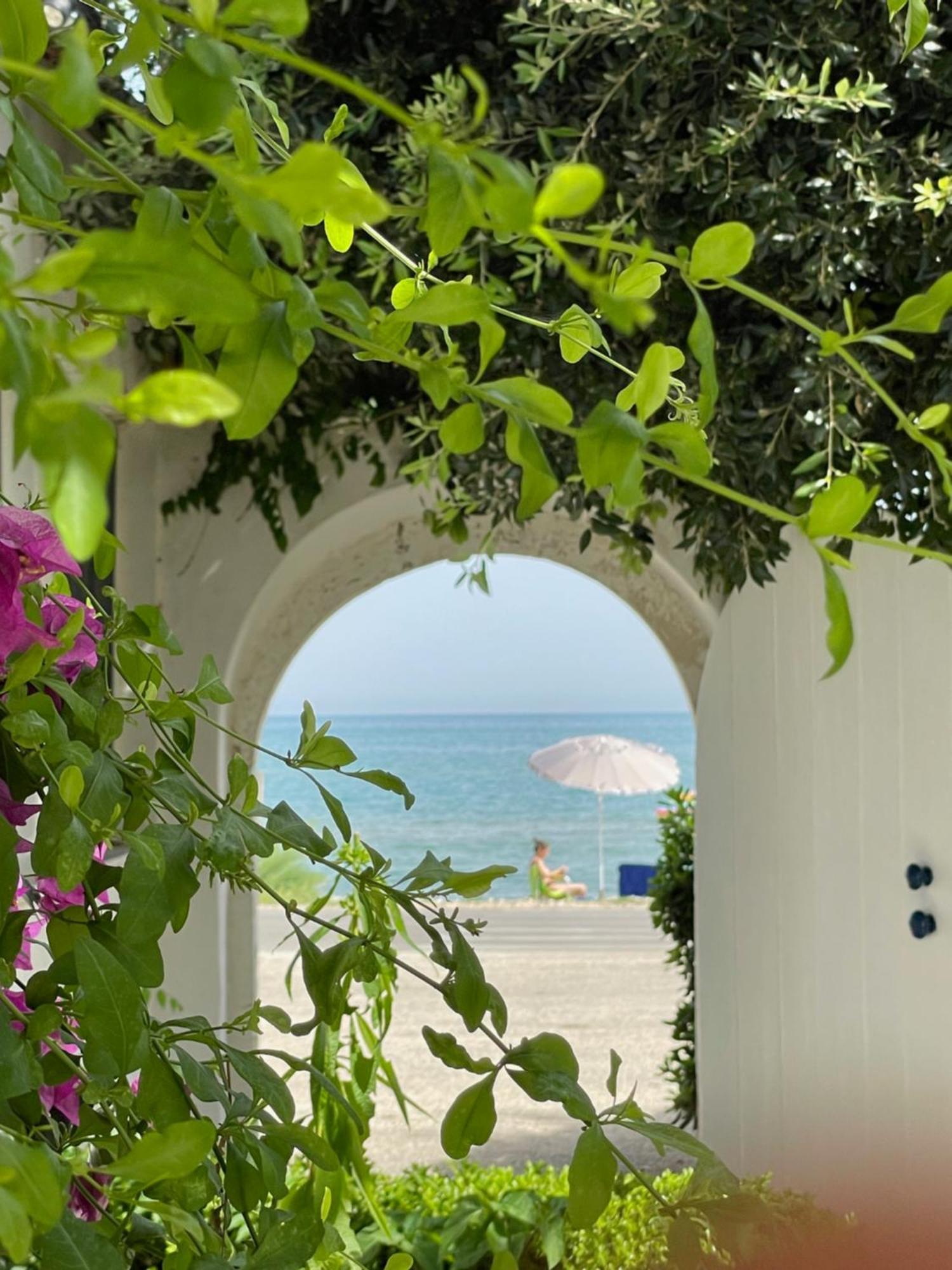 La Margherita Case Vacanze Rodi Garganico Exterior foto