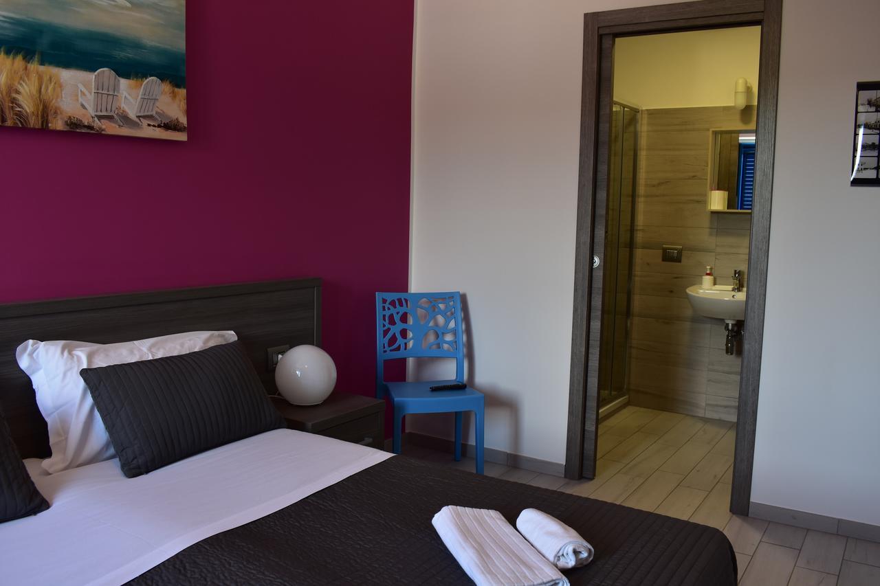 La Margherita Case Vacanze Rodi Garganico Exterior foto